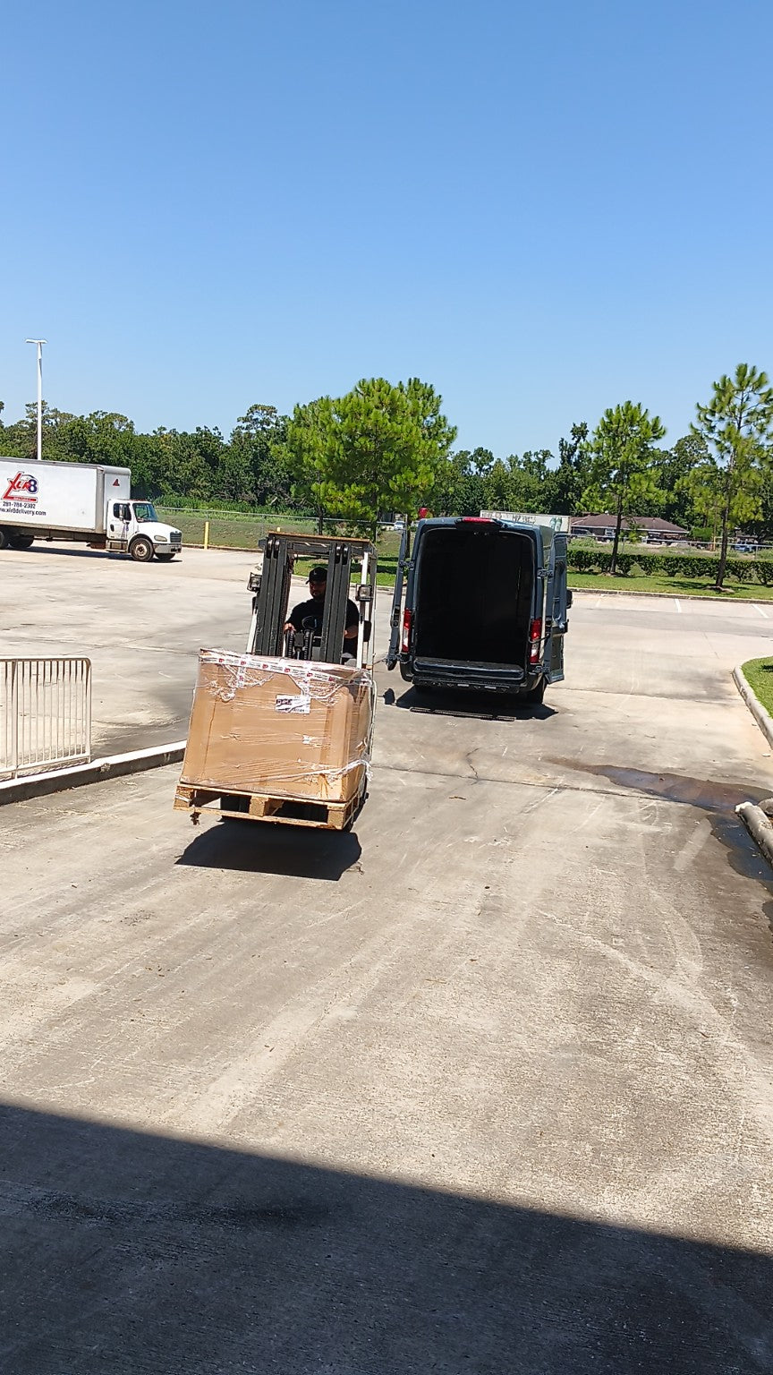 Loading a pallet for transport with ASP Moving USA
